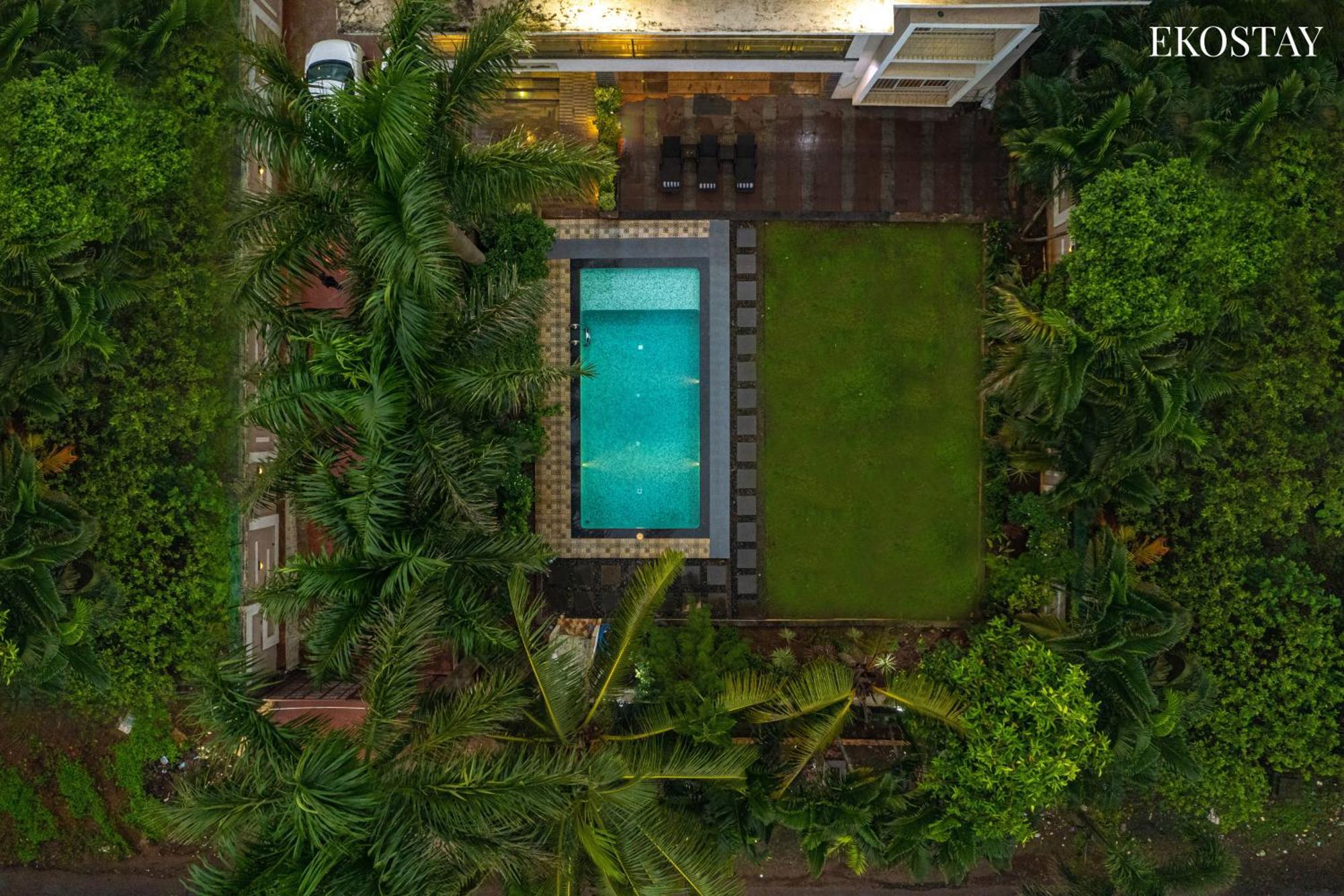 Eko Stay Gold- Chestnut Villa คาร์จัต ภายนอก รูปภาพ