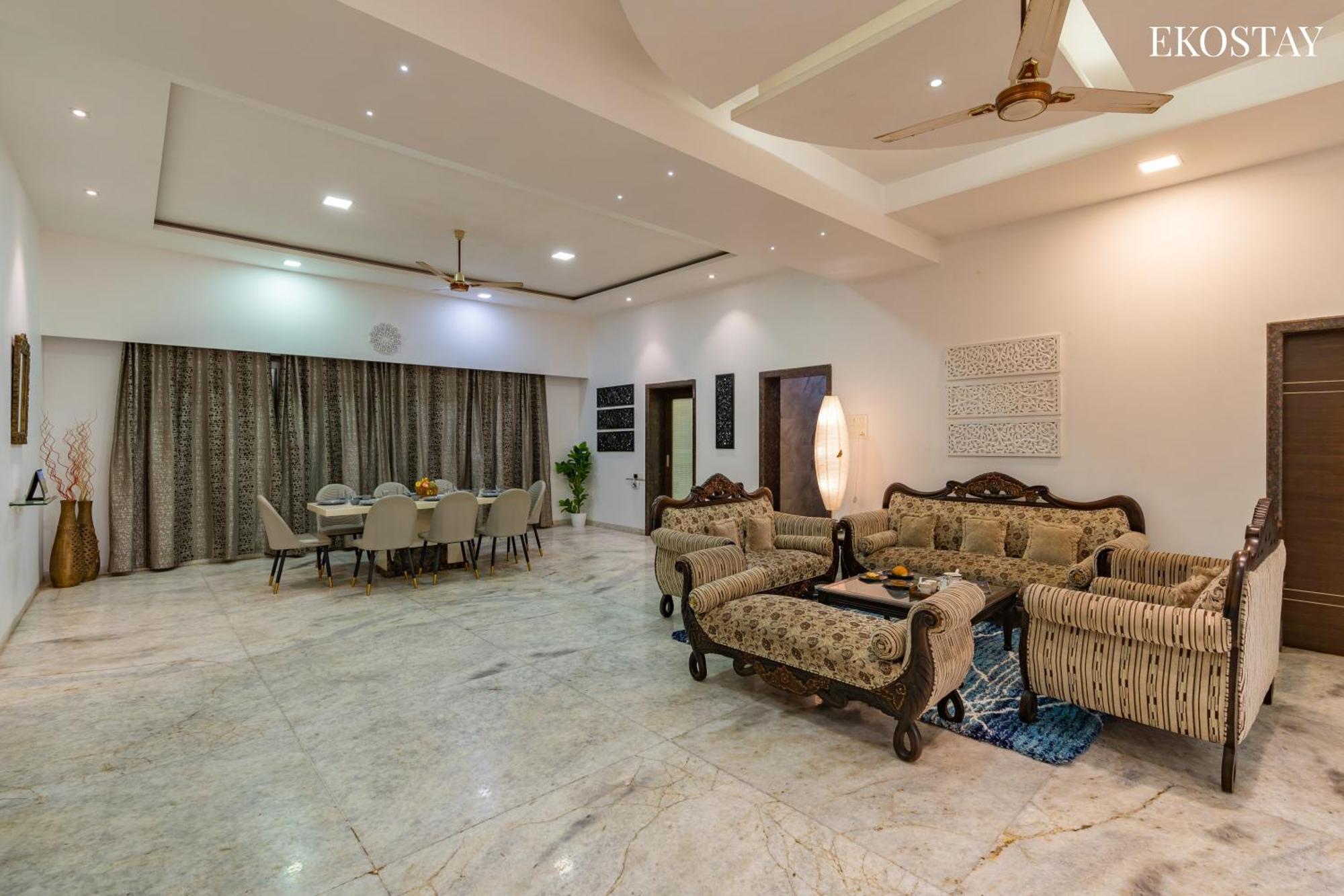 Eko Stay Gold- Chestnut Villa คาร์จัต ภายนอก รูปภาพ